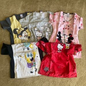 5 cartoon scrub tops (Disney, hello kitty, sponge bob)